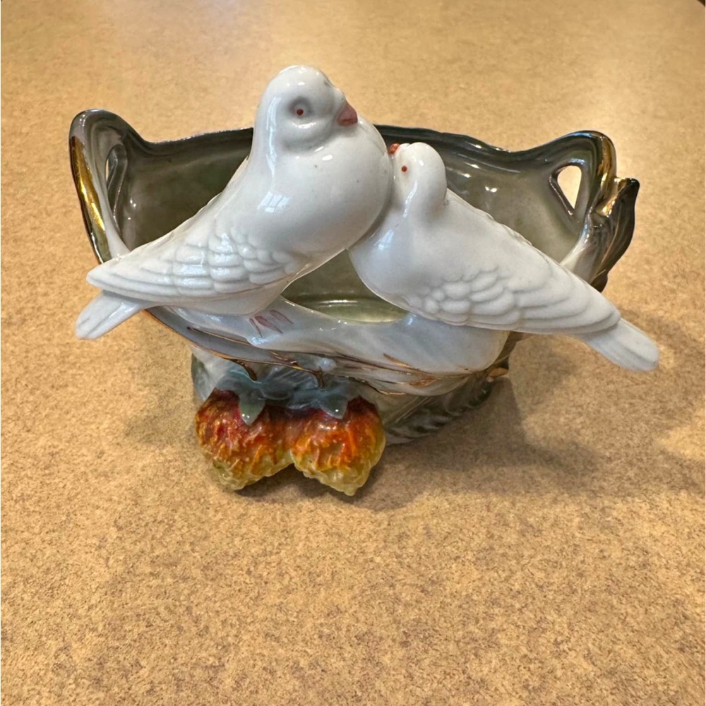 Vintage Porcelain Love Birds table piece